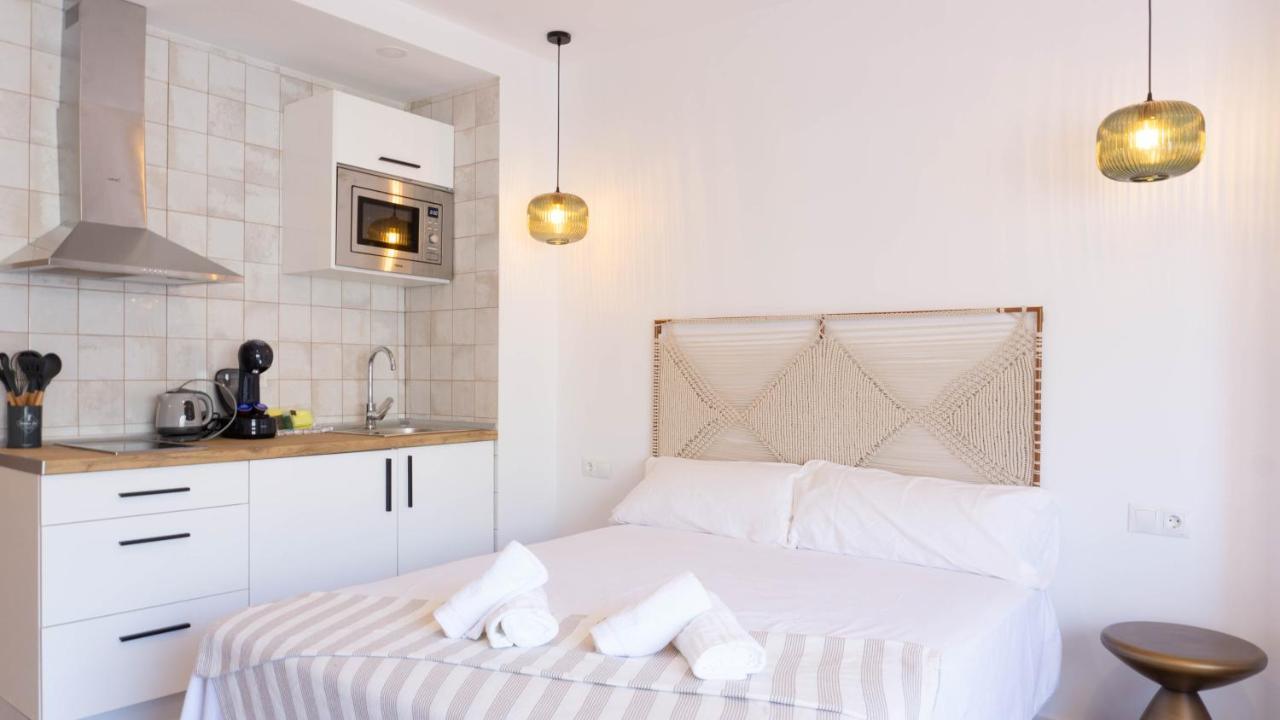 Apartment Carihuela Beach Malaga Torremolinos Buitenkant foto